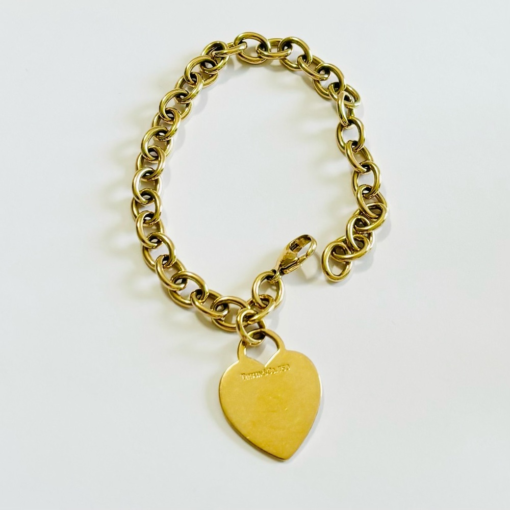 TIFFANY & CO SOLID 18K 18KT GOLD HEART TAG CHARM BRACELET WITH BOX RETAIL=$8100 - Picture 3 of 12